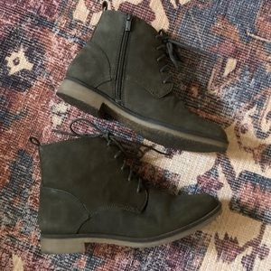 Lucky Brand Green Lace-up Boots Size 9.5